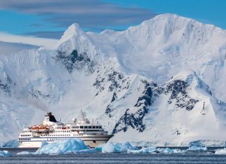 Adventure of a Lifetime // A Journey to Antarctica, the End of the World