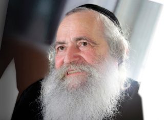 Countering Darkness with Light // Remembering Rav Elazar Mordechai Koenig, zt”l, rav of breslov in Tzefas 5705-5779 (1945-2018)