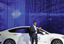 Developing Driverless Cars in Jerusalem // High-tech taps into chareidim to make the future a reality