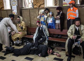 Purim Follies // What did I know about drinking?