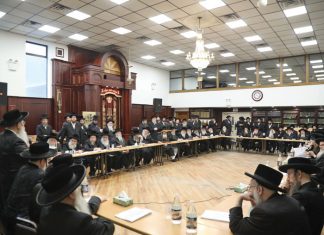 A New Semichah for Mohalim // Rabbanim respond to a growing issue