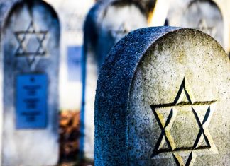 The Long Shot on Erev Shabbos // Why would a non-Jewish lawyer be willing to listen to me?