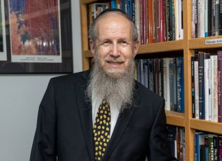 An Incredible Life of Torah, Mussar & Newspaper Publishing: A conversation with Rabbi Hillel Goldberg