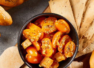 Tomato Bruschetta Salad