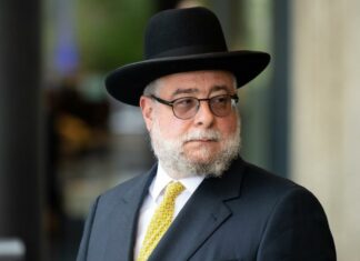 Foreign Agent // A conversation with the exiled chief rabbi of Moscow Rabbi Pinchas Goldschmidt