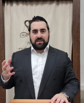 Menachem Cinner // DuraFrost, SpreadX, Mold Specialists