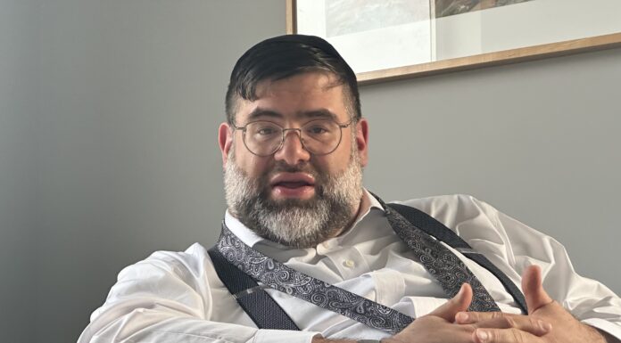 The Parnasah Struggle // Business insights on how a Jewish family can make ends meet from financial adviser Eli Fried